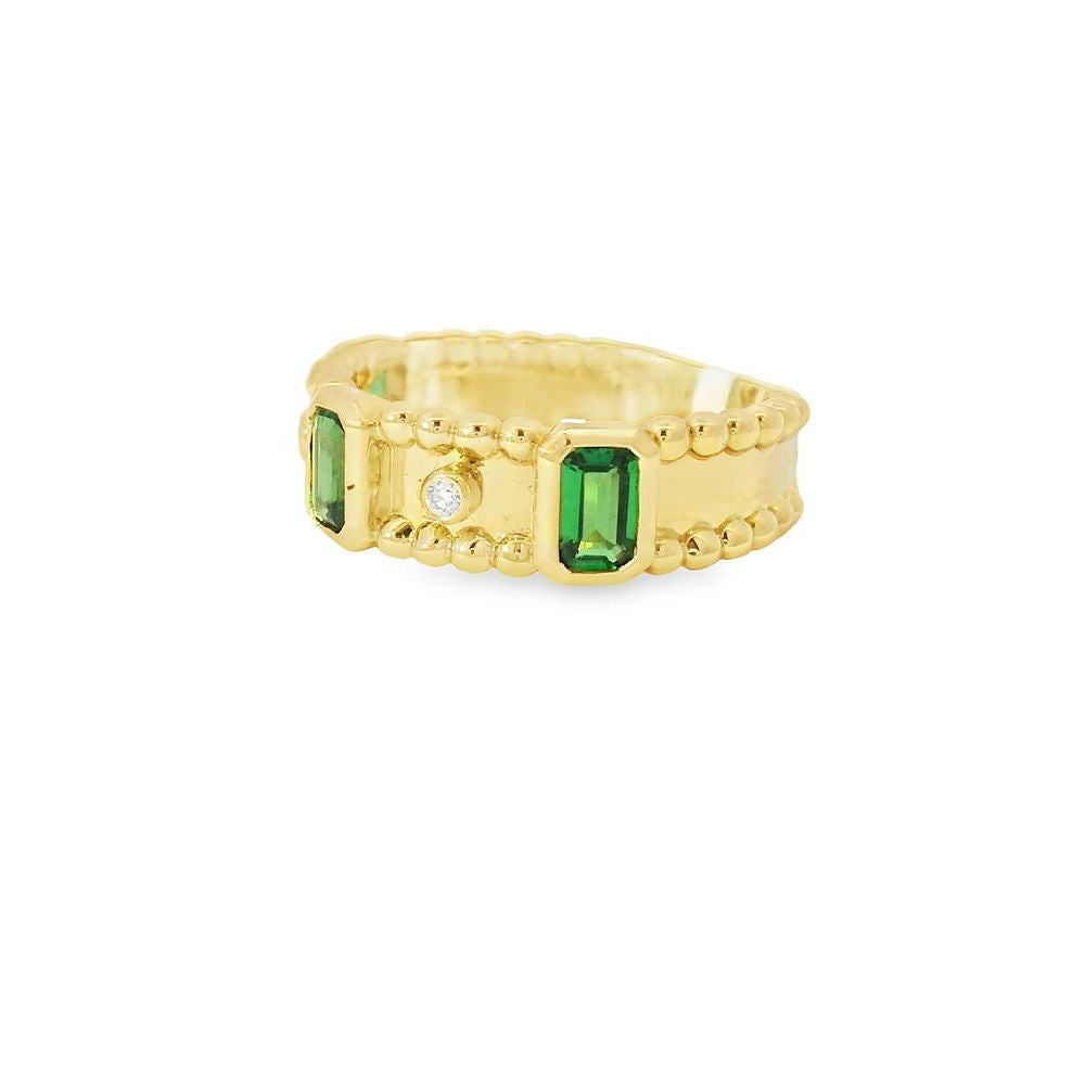 Fancy Emerald Yellow Gold Diamond Ring