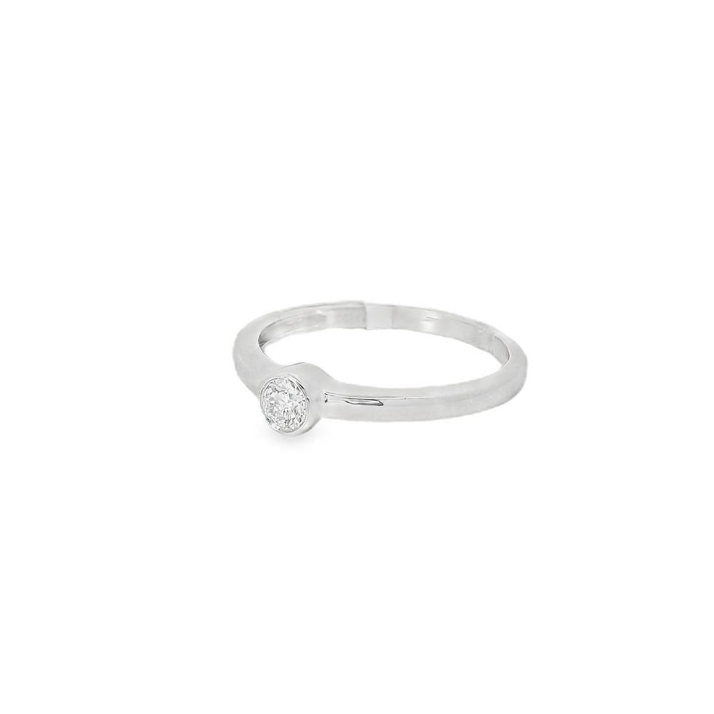 Dazzling Simple Bezel One Diamond Ring