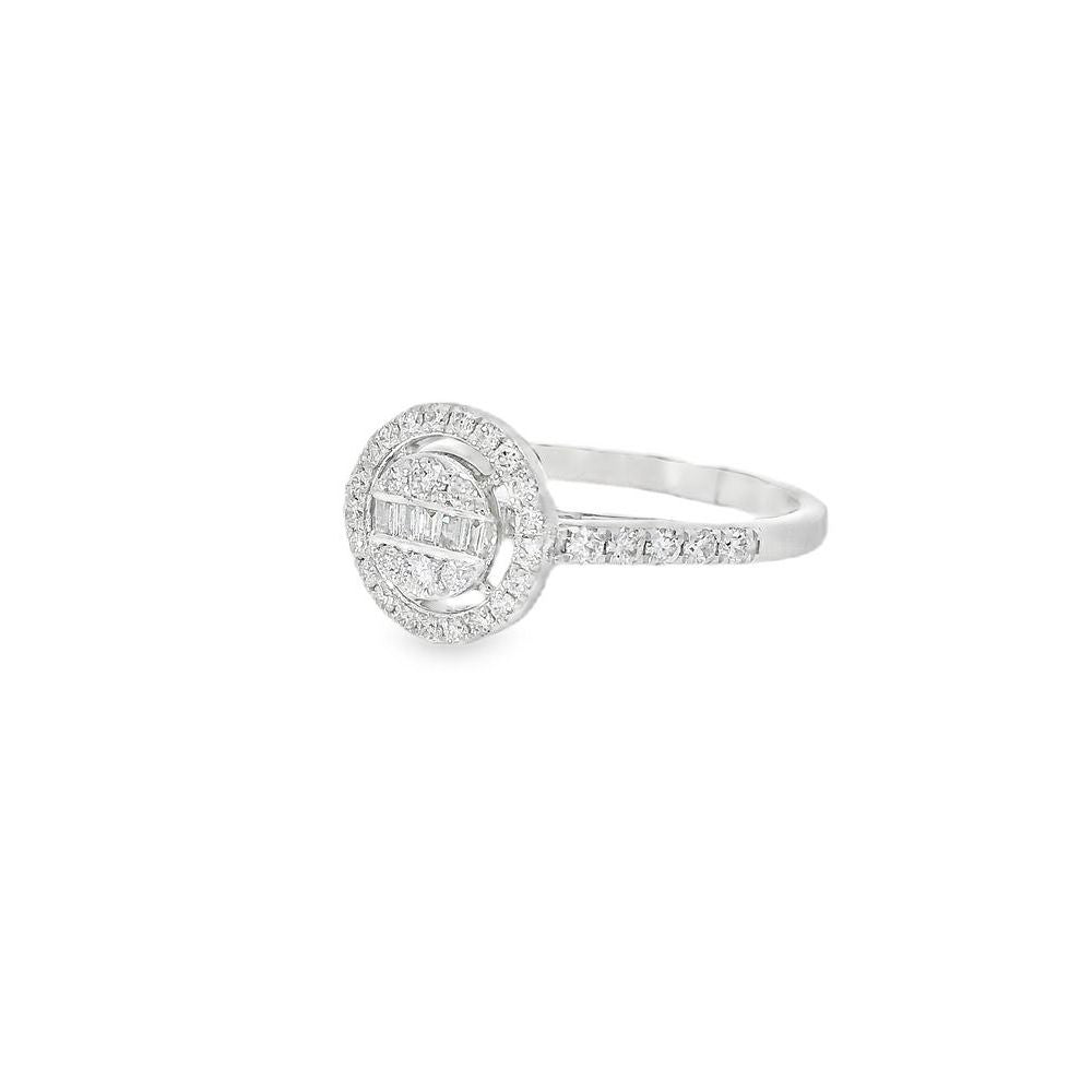 Beautiful Round Cluster Diamond Ring