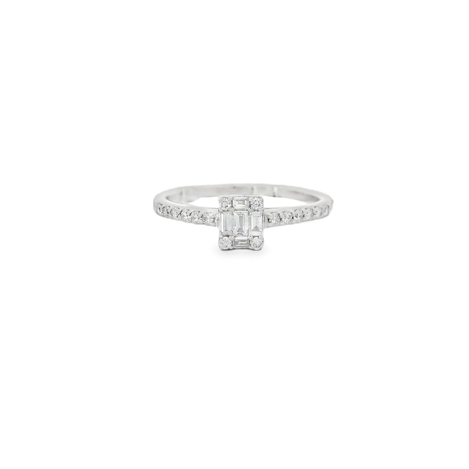 Timeless Emerald-Cut Baguette Diamonds Ring