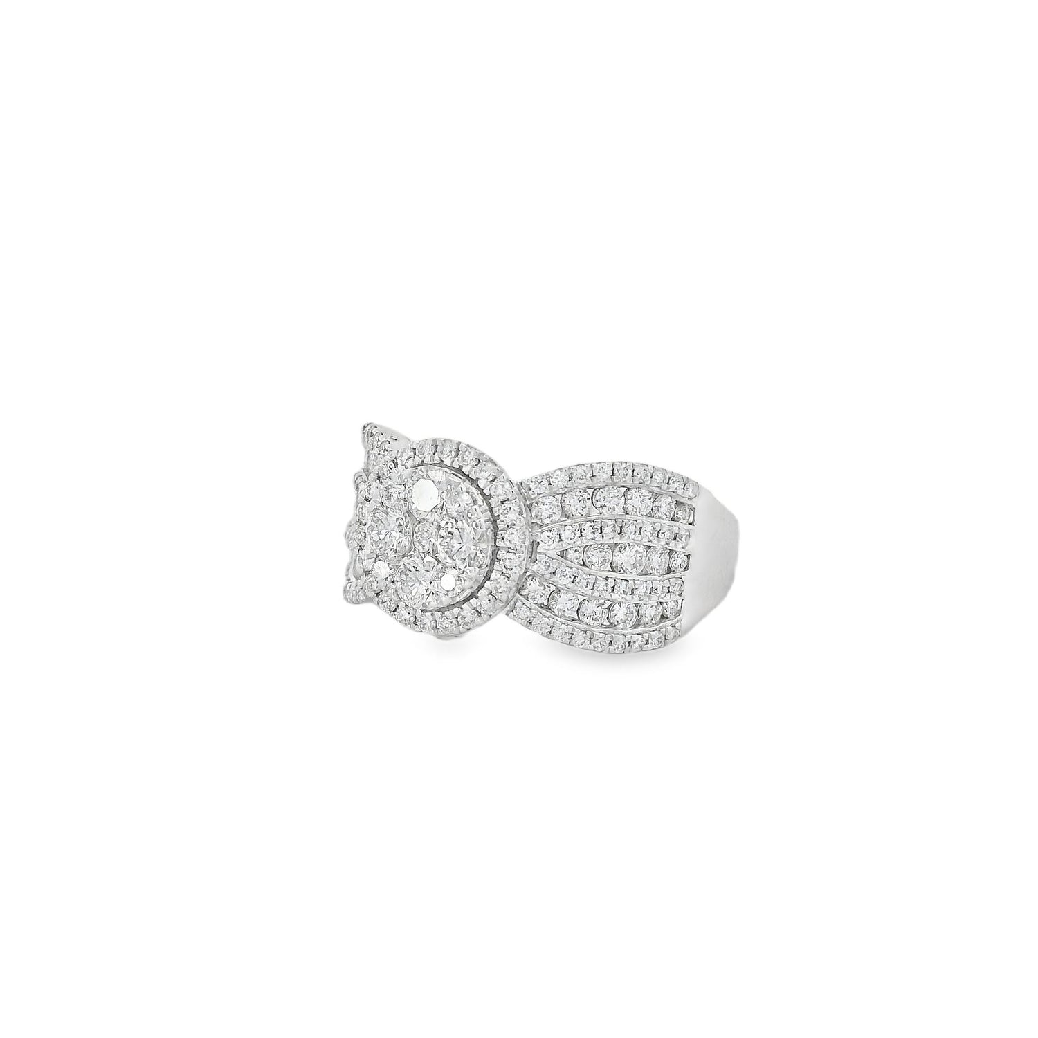 Dazzling Halo Centered Round Diamond Ring