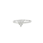 White gold ring with pear and princess-cut diamond accents