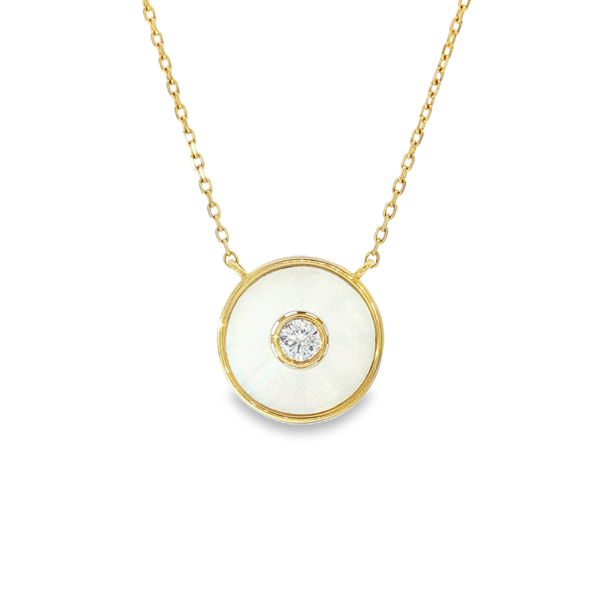 Yellow gold mother-of-pearl pendant with central diamond and chain