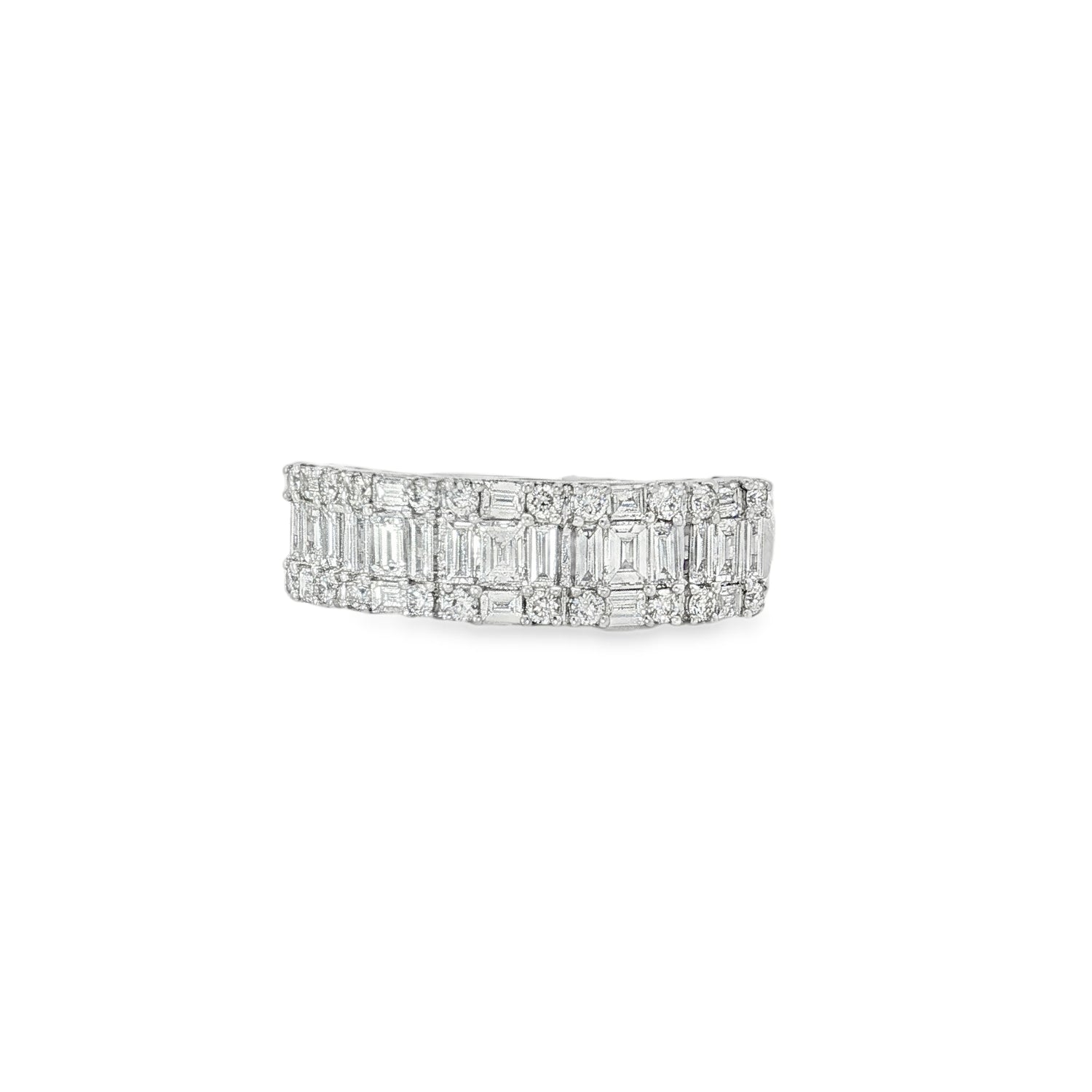 White gold band ring with baguette diamonds framed by round diamonds