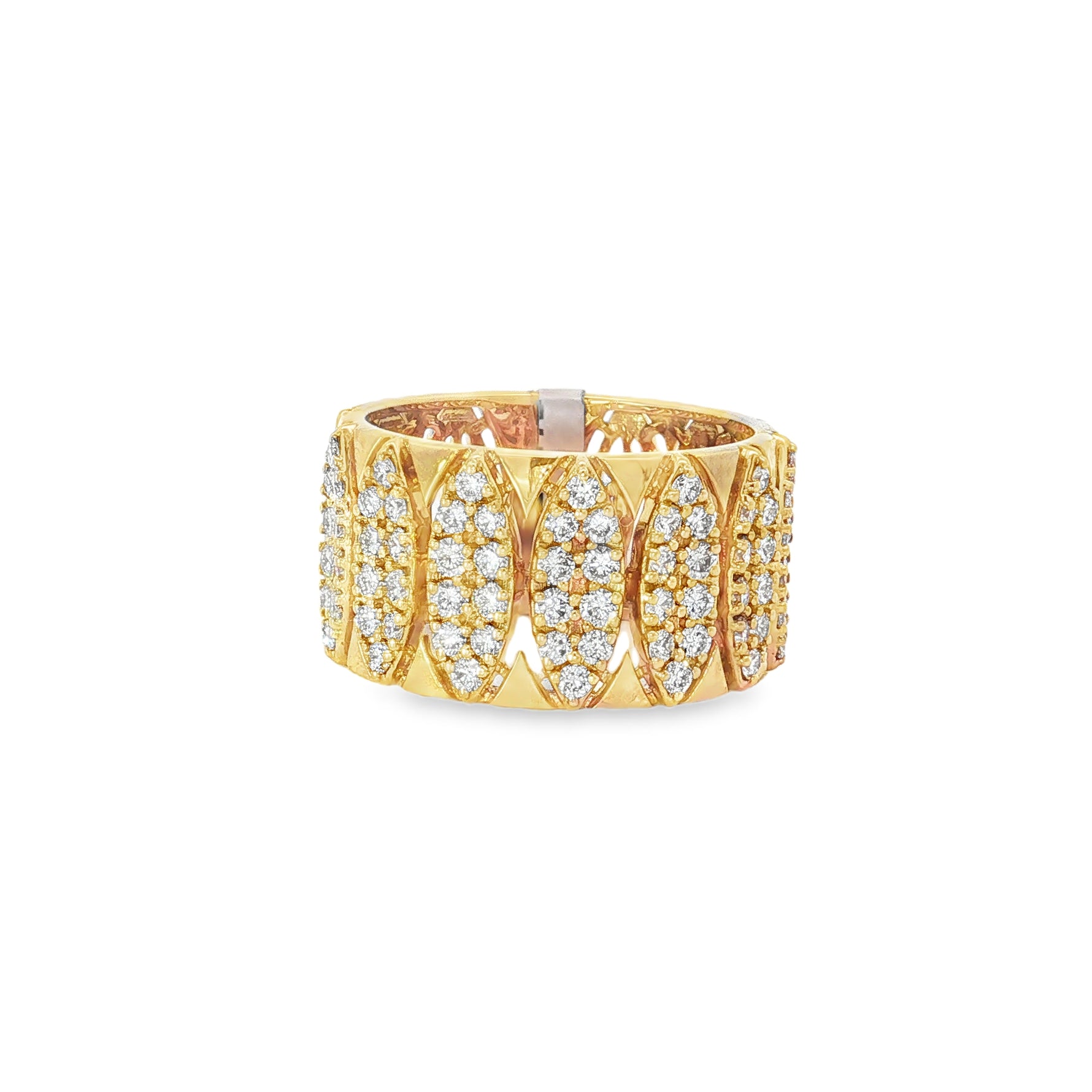 Oval Lattice Diamond Yellow Gold Ring front view