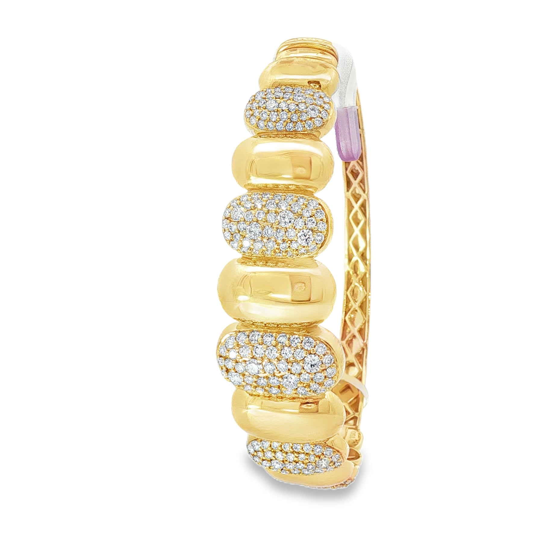 Pavé Link Yellow Gold Bangle angled view