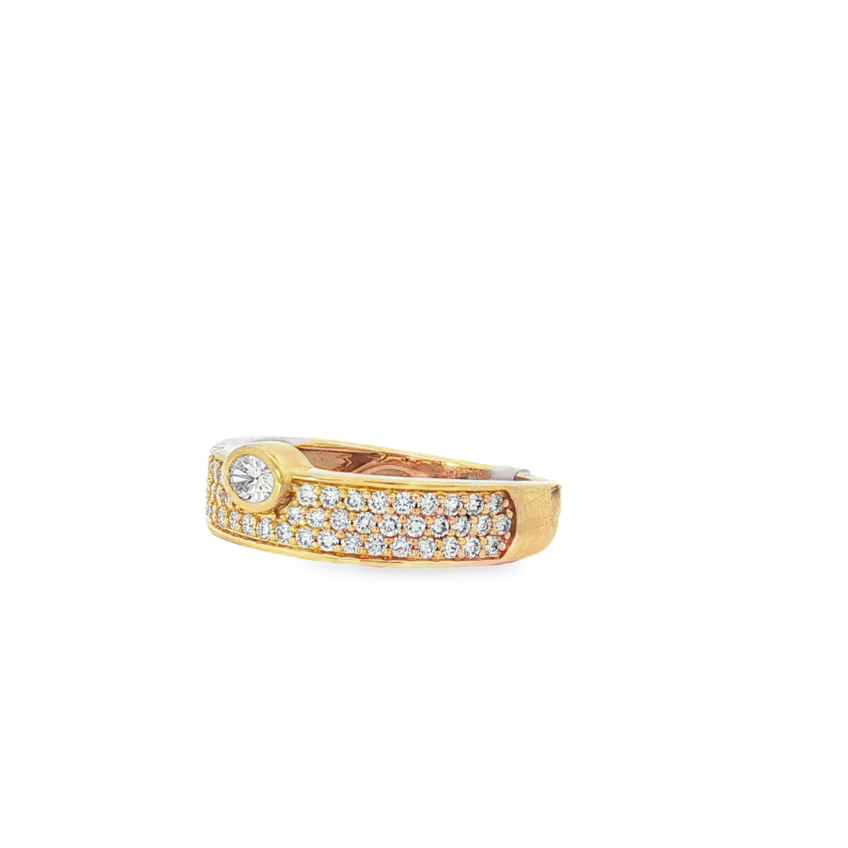 Oval Diamond Station Yellow Gold Band angled view