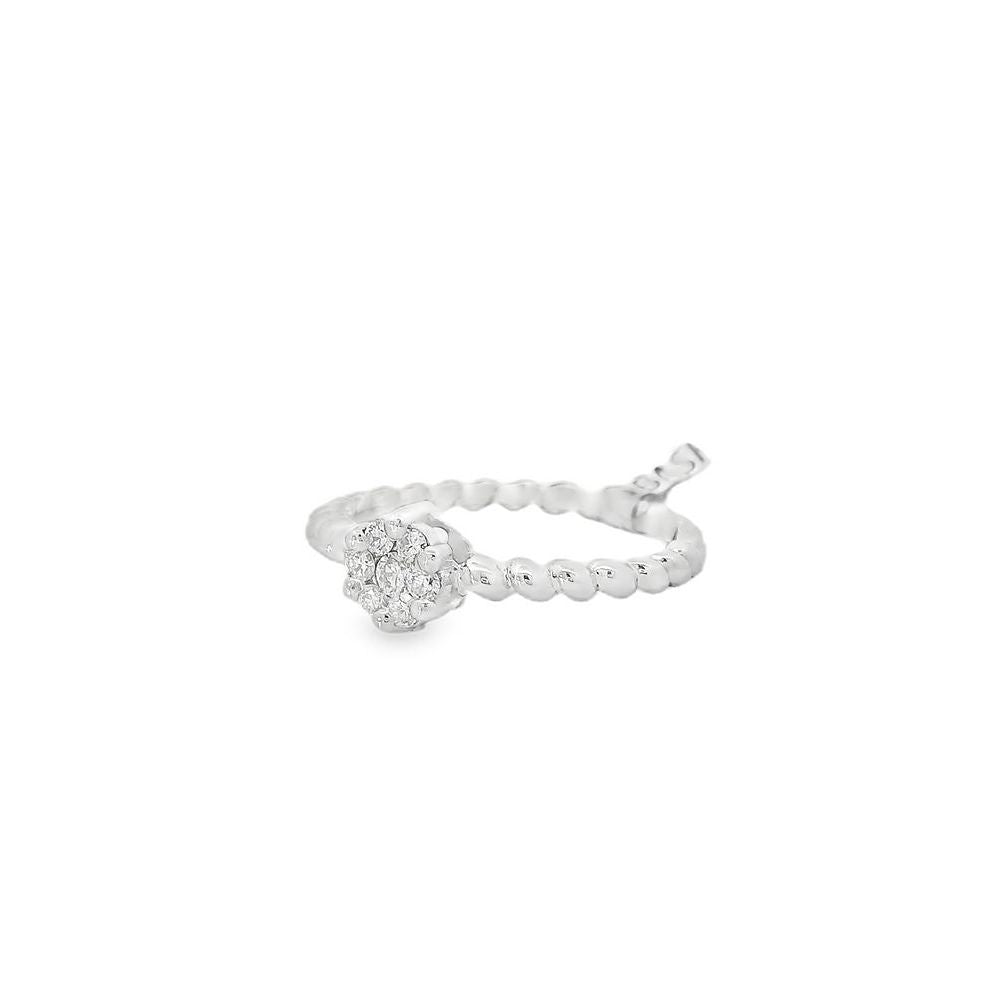 Elegant Twisted Ring with Sparkling Cluster Diamonds