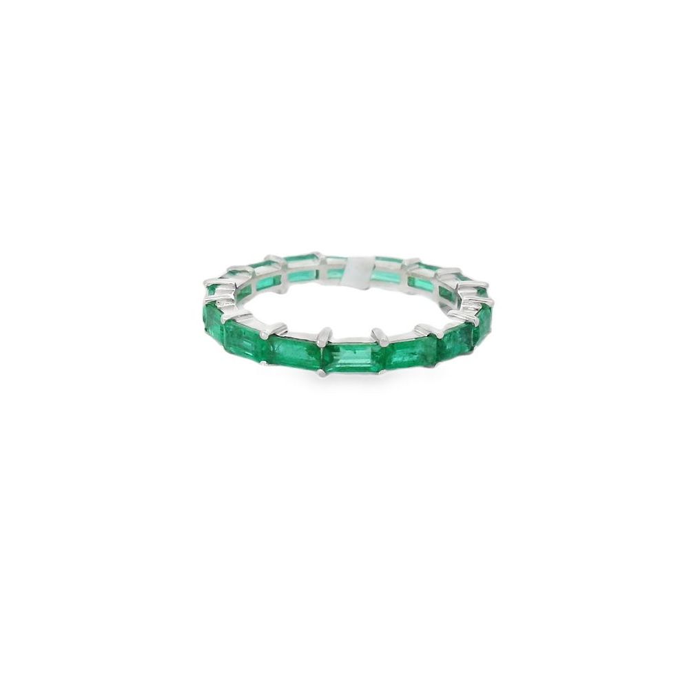 Stunning Emerald Eternity Ring