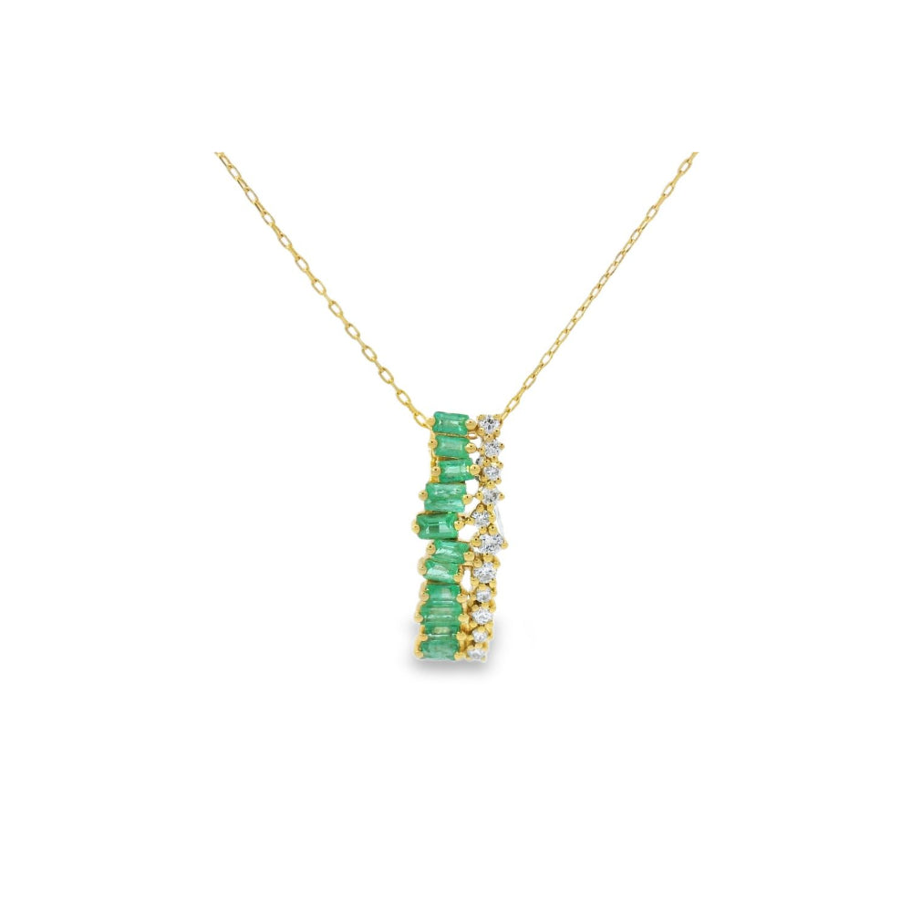 Attractive Straight Yellow Gold Emerald Pendant