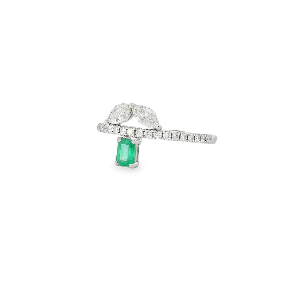 Delightful Baguette Emerald Dual Marquise Diamond Ring