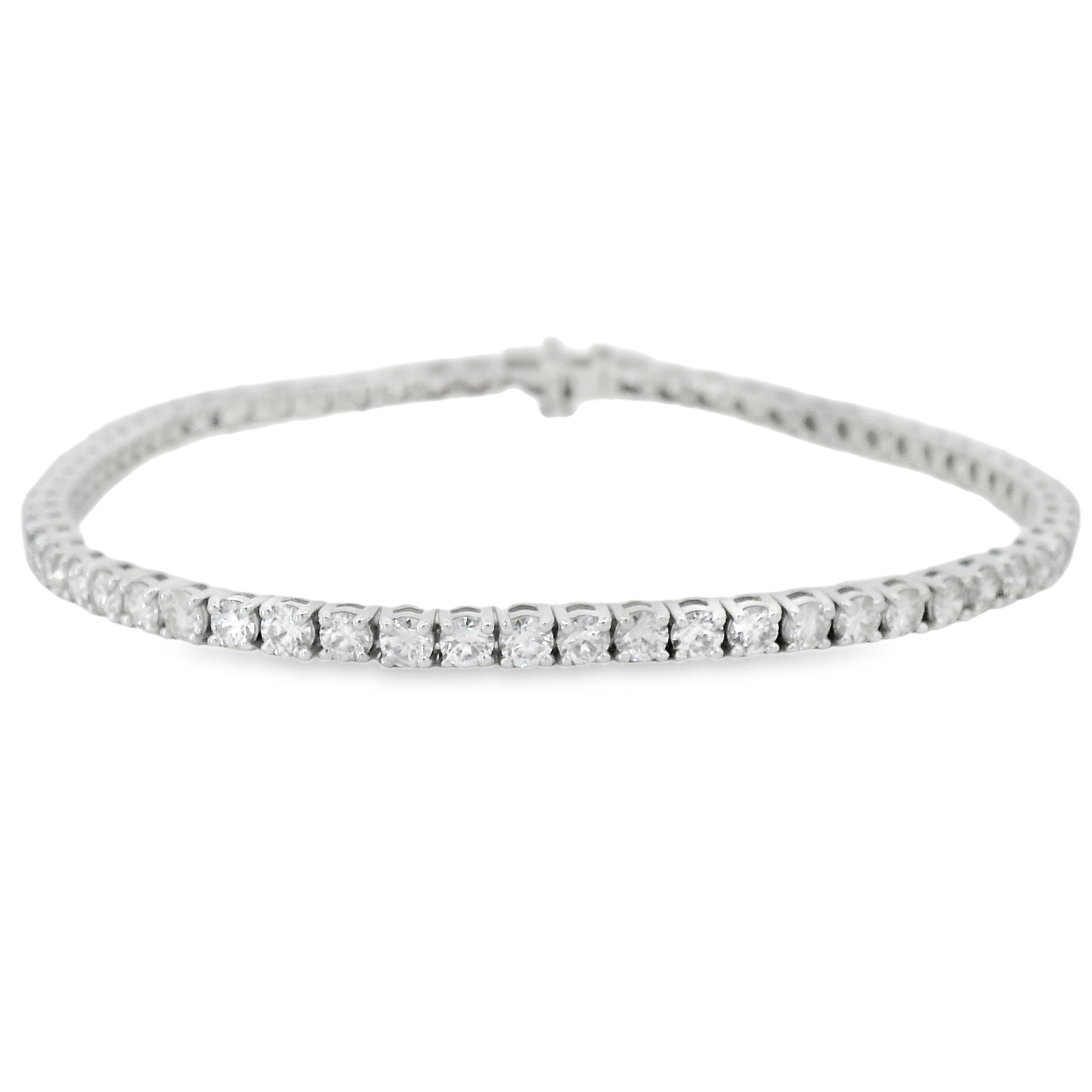 Stunning 4-Carat Diamond Tennis Bracelet